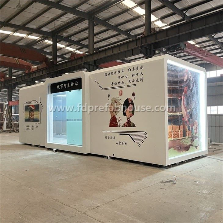 Montažni, ekološki prihvatljivi pametni WC